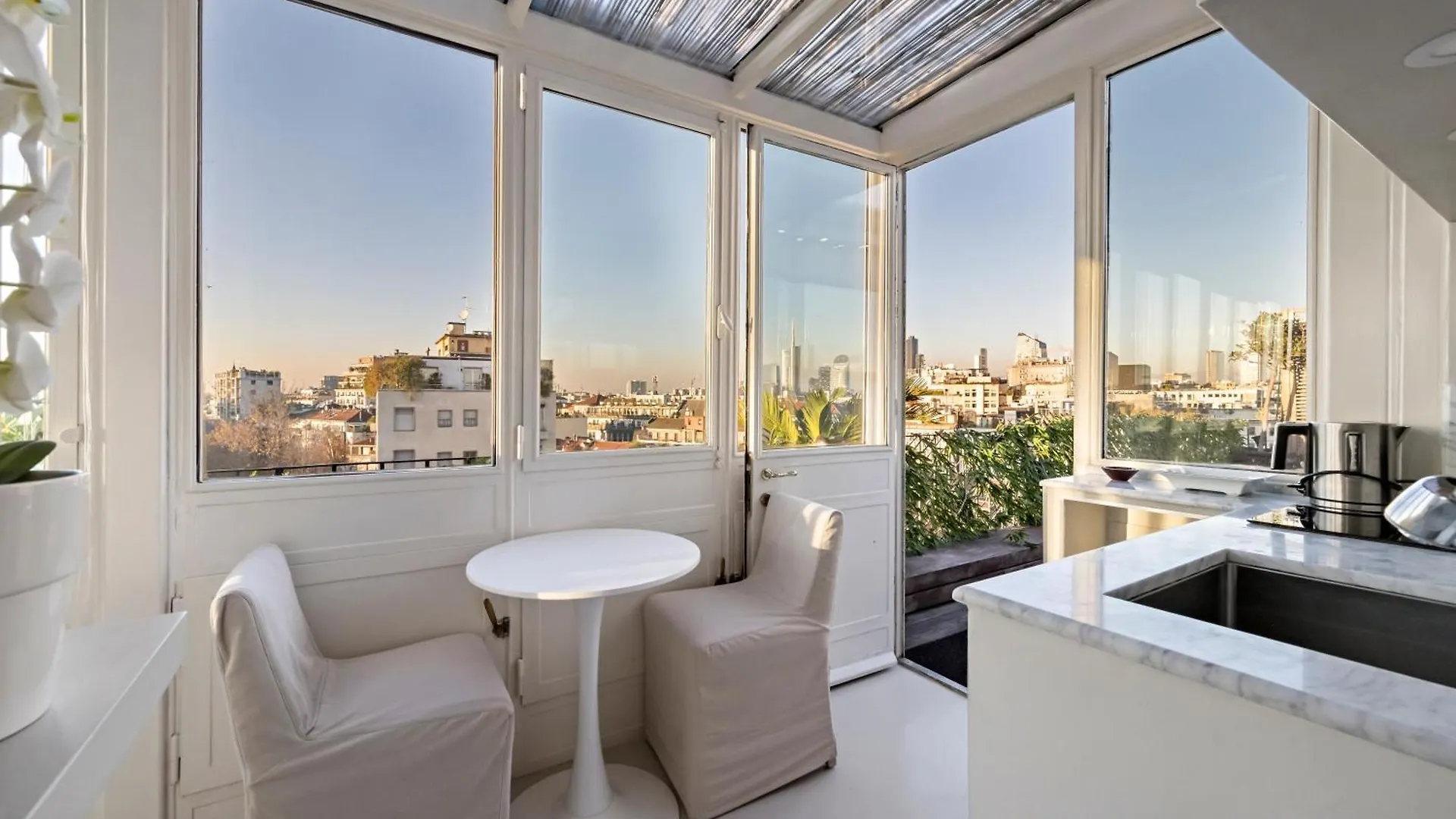 Lejlighed Luxury Penthouse With Jacuzzi & 360 View Rooftop Milano Italien