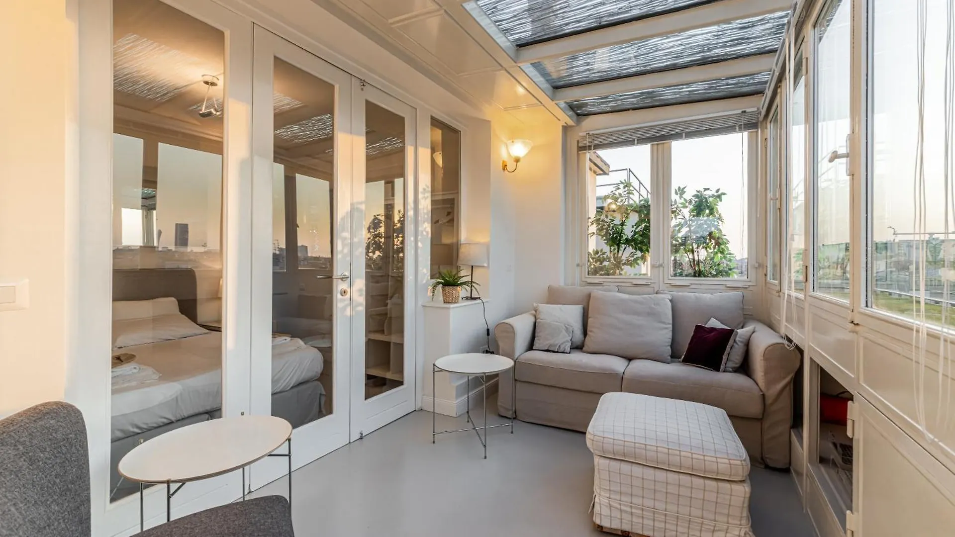 Luxury Penthouse With Jacuzzi & 360 View Rooftop Mediolan Apartament